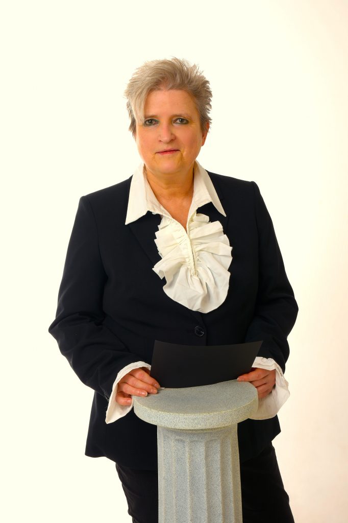 Trauerrednerin Anja Brandt aus Bremerhaven